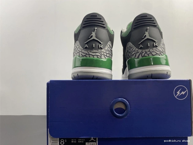 CT8532-030 Green Pine 3 Jordan Air 0813